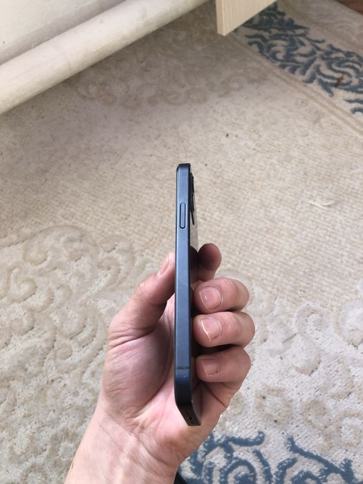 Iphone 12  гиг 128 Бтареика юмкость 80