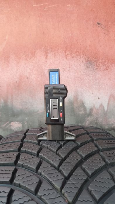 2бр. зимни гуми 225/45/17 Bridgestone Blizzak LM005
dot24