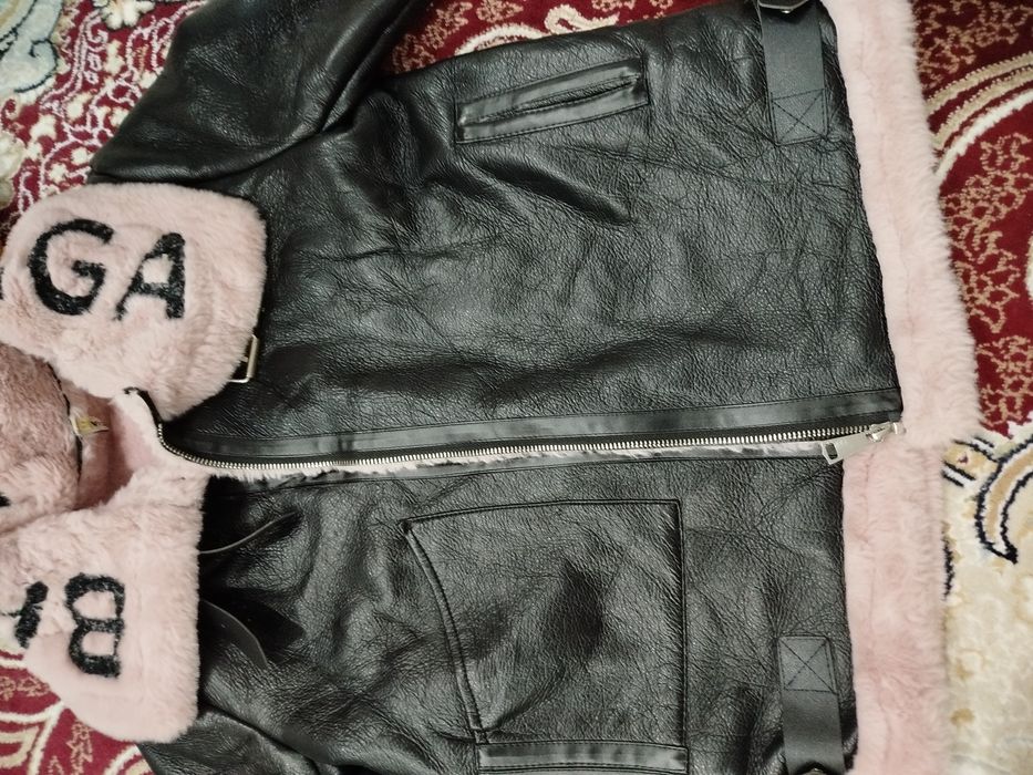 Продам демисезонную куртку