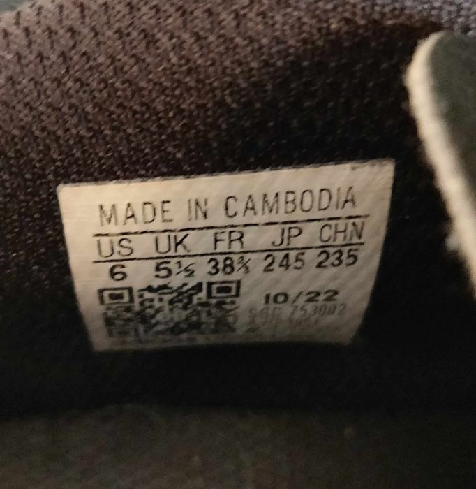 Crampoane Adidas,Mar.38,5