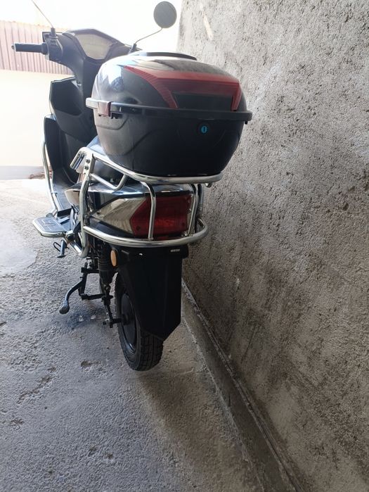 Продаётся Электро Скутер срочно