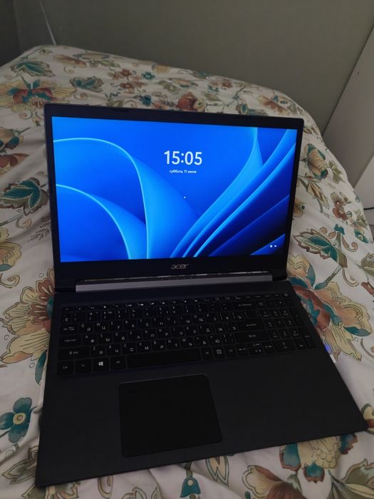 Acer Aspire 7 A715-42GR76W