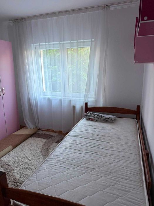 Apartament chirie cu 3 camere
