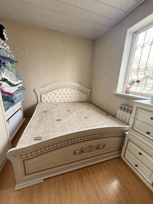 Кровать двухспальный