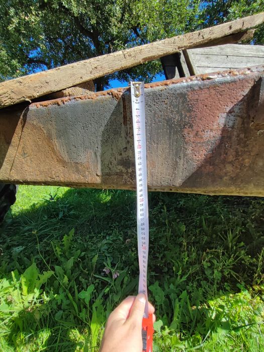 Remorca solida de pădure