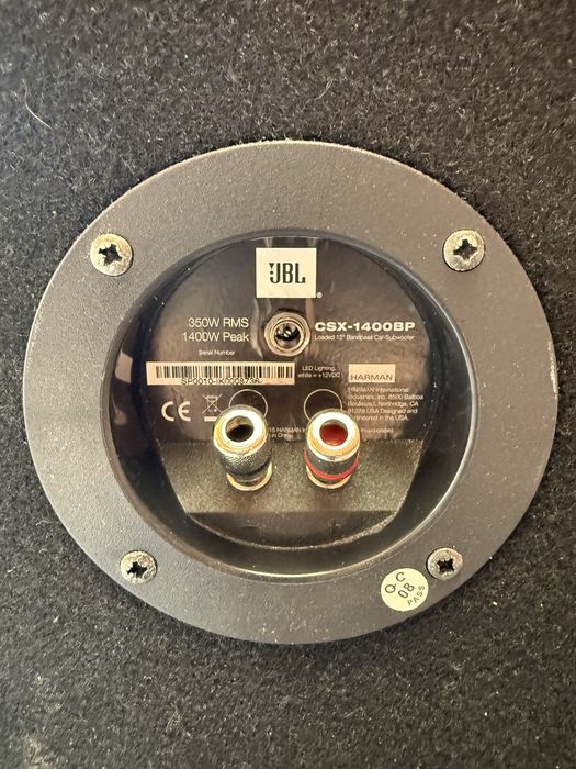 Subwoofer jbl + statie+ cabluri