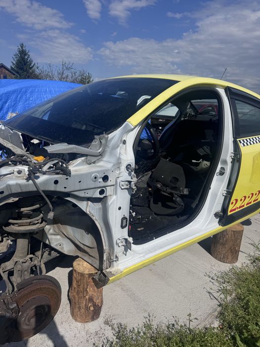 Lonjeron fata stanga dreapta prag stanga dreapta aripa spate stanga dreapta panou fusta spate Renault Fluence