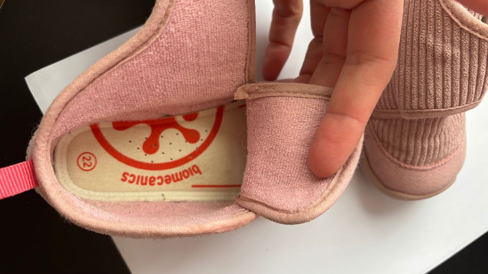 Пантофки Biomechanics(22размер)