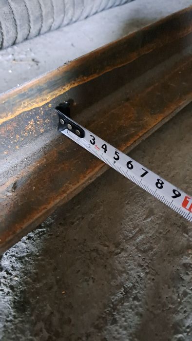 Продаю уголок 45.