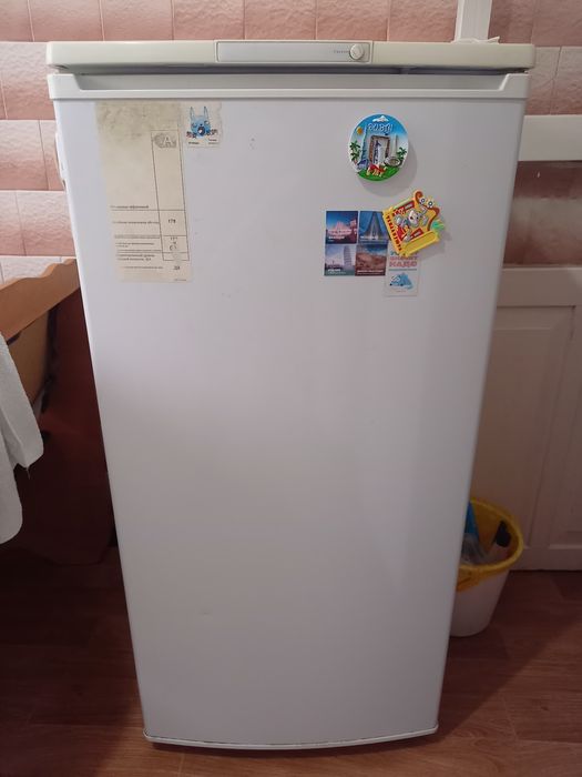 Продам компактный холодильник