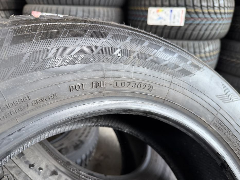 215/65/17 YOKOHAMA 4бр