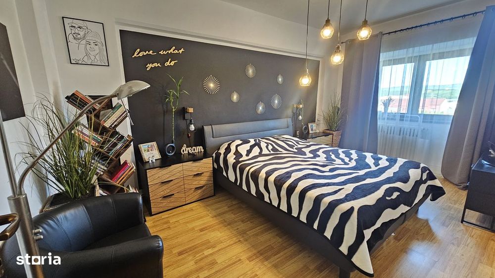 Nicolina - Belvedere, 4 camere, 98 mp, etaj intermediar + garaj + boxa