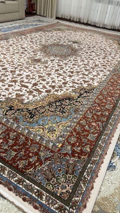 Срочно продаю ковер Иранский Шелк-Хлопок