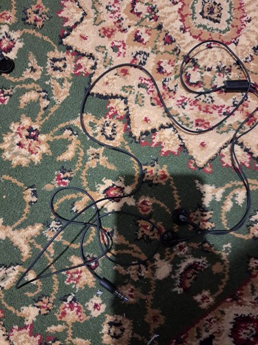 Продам наушники от нокия