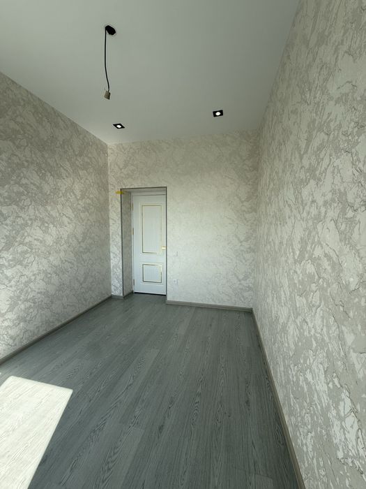 Срочно продаётся 1-сотик 4-комн участка в Сергели Ханабад