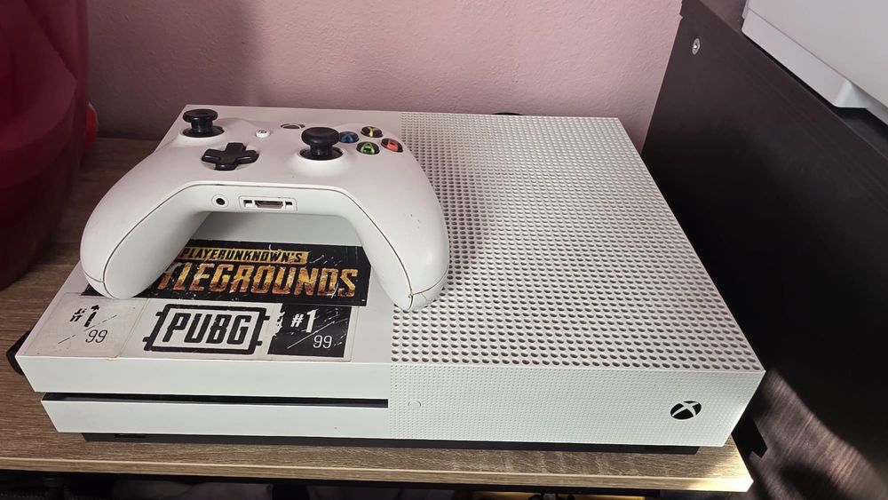 Xbox One S, 12 jocuri, 2 manete