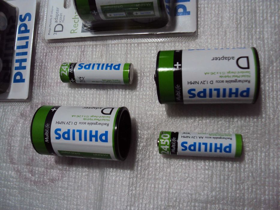 acumulatori AA(R6) Philips 2450 mAh cu adaptor R20,set 2buc