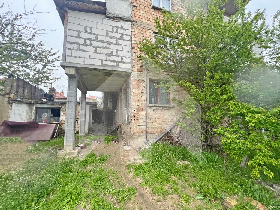 Продава се Етаж от къща в Нови пазар - 85 кв.м за 360 €/кв.м - Снимка #20