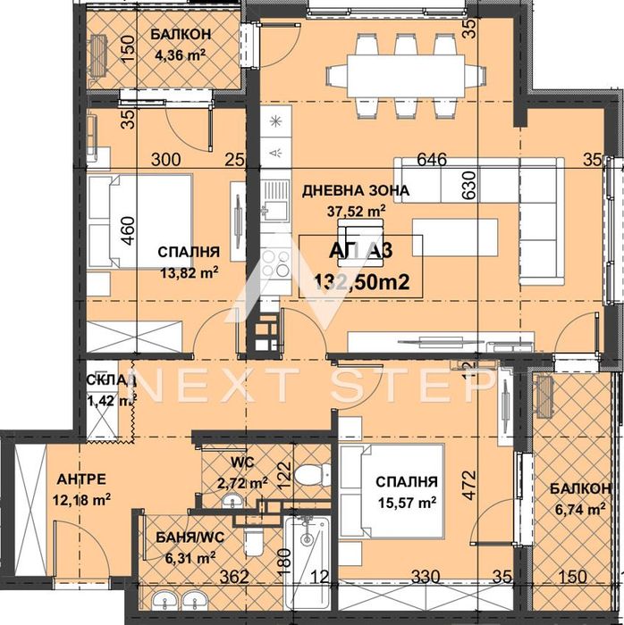 Продава се Тристаен апартамент в Пловдив, Остромила - 132 кв.м за 526 €/кв.м - Снимка #3