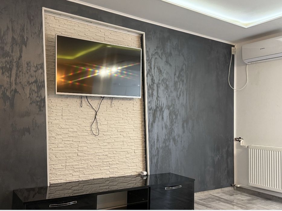 Inchiriez apartament sau garsoniera regim hotelier