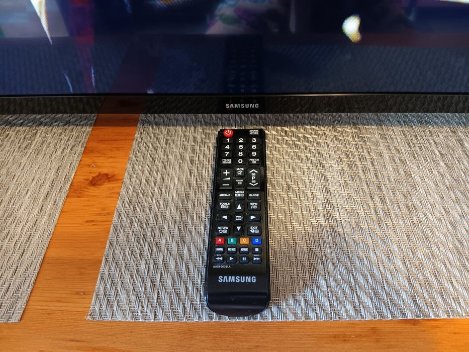 TV LED Samsung UE32J4000, FHD, 82 cm