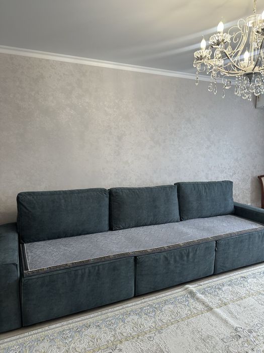 Продам диван в гостиную