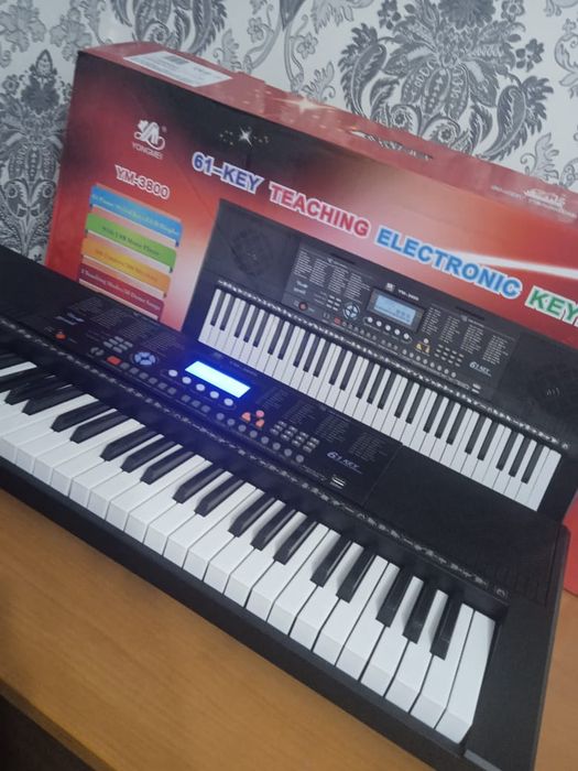 Синтезатор новый