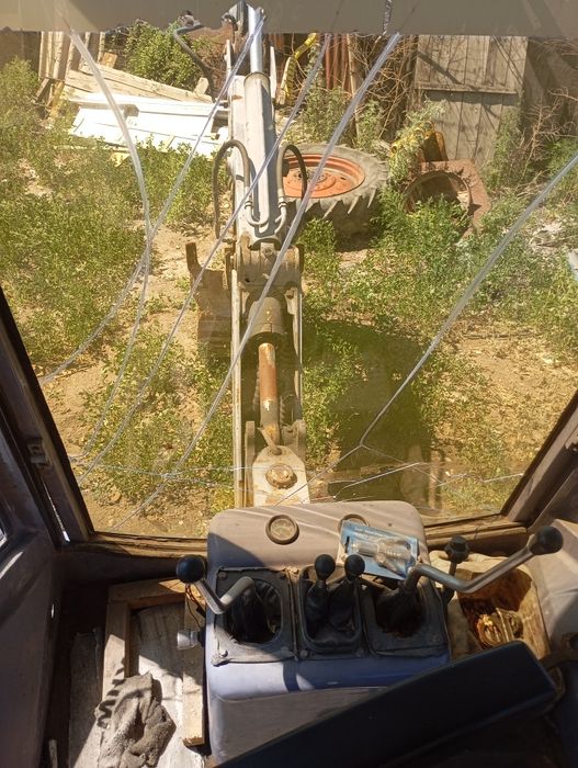 Требует замены Двигателя