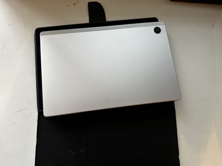 Samsung tab a8 64гб
