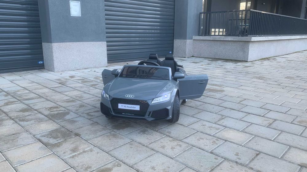 PROMO НОВА!! Електрическа Детска Кола Audi TT RS  - Еlectric 60W!