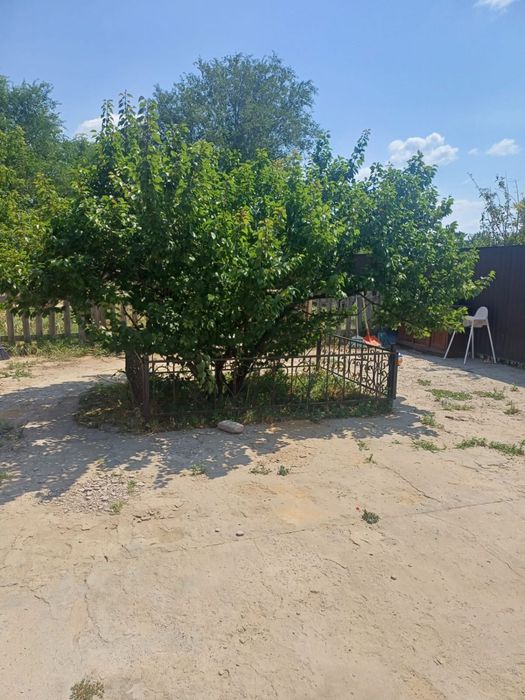 Продам катеж 2 двух этажный