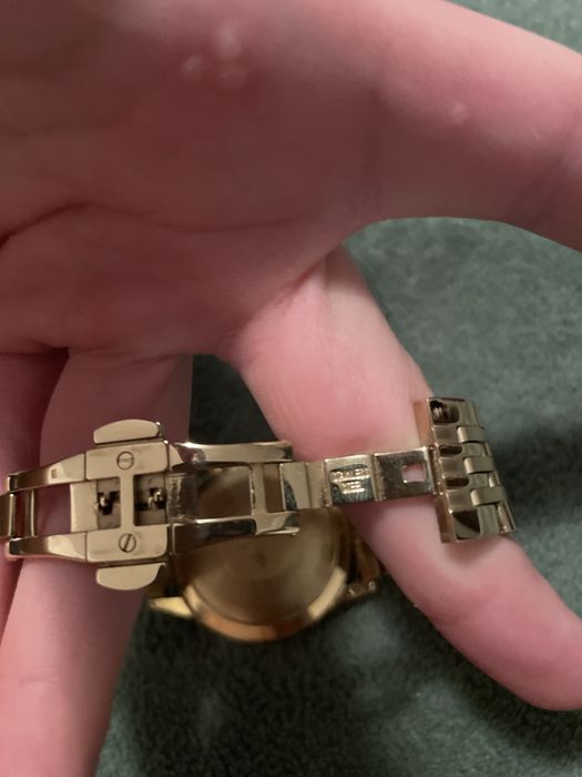 Ceas emporio Armani auriu cu negru