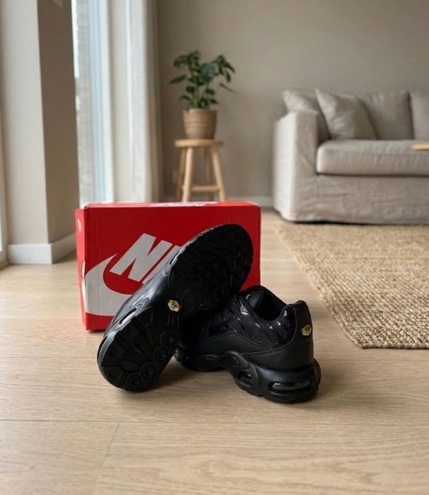 STOC LIMITATI!! Adidasi / Sneakers Nike TN Negru Marimi 36-44 Unisex