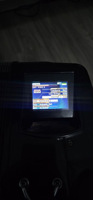 Roland FR-8x – stare impecabilă + baterie nou-nouță!