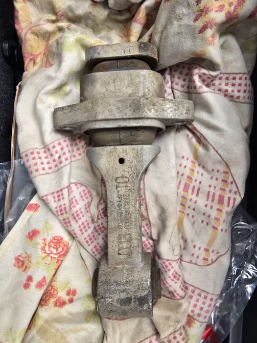 Подушка двигателя