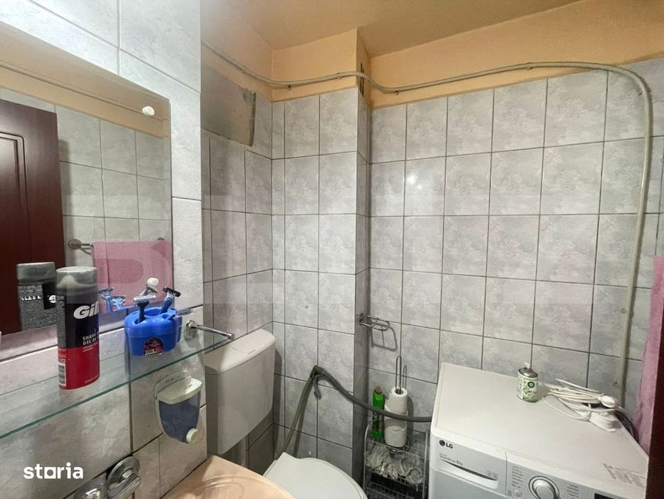 Apartament 3 camere, 78 mp, zona Pelendava