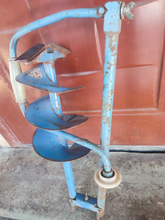 часы деревянные гиря самовар тиски