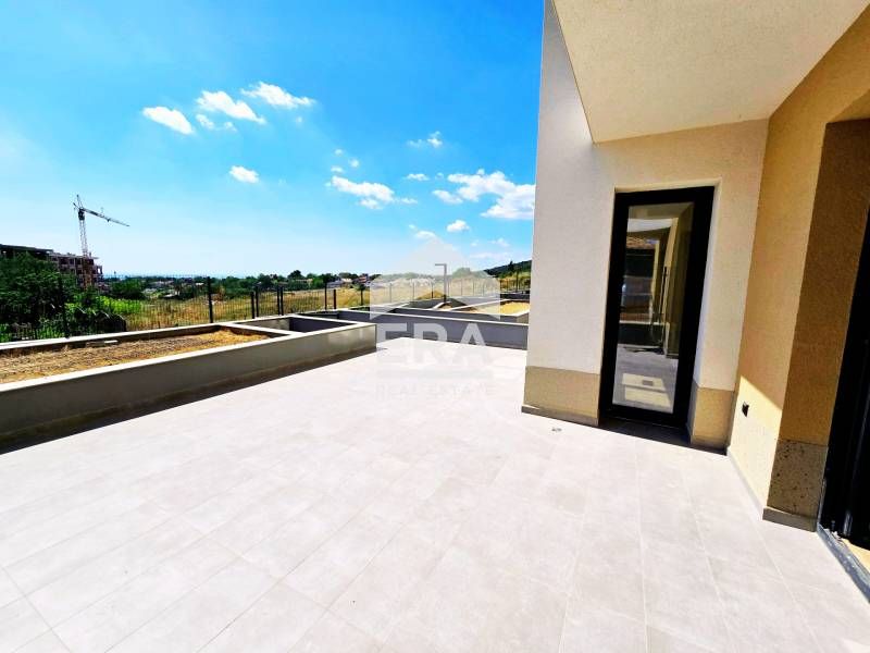 Продава се Двустаен апартамент в Варна, Виница - 72 кв.м за 1875 €/кв.м - Снимка #7