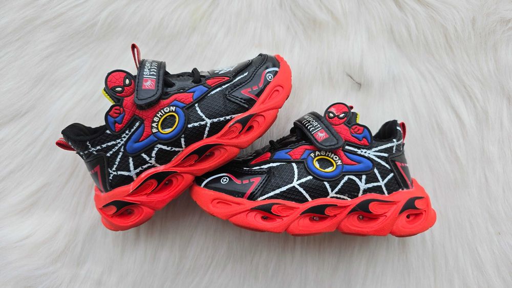 Детски маратонки Спайдърмен №27/28
