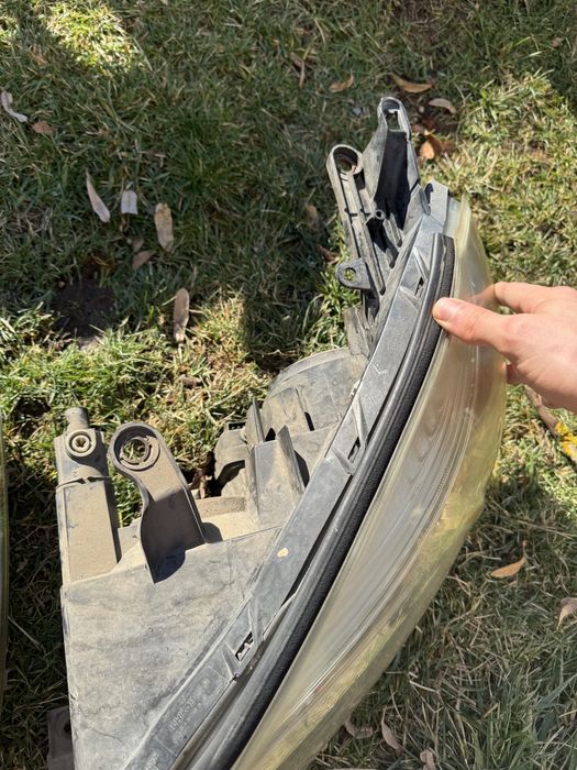 Фарове от Рав 4 2006