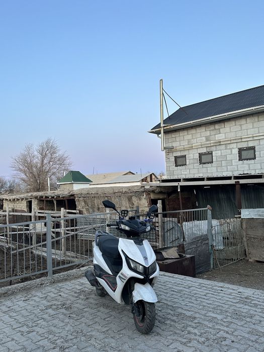 М8 мопед сатылады