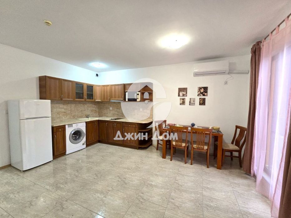 Продава се Тристаен апартамент в Ахелой - 96 кв.м за 912 €/кв.м - Снимка #2