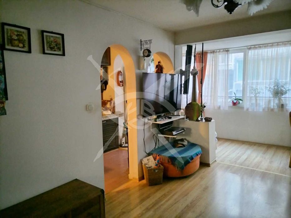 Продава се Многостаен апартамент в Бургас, Възраждане - 113 кв.м за 1549 €/кв.м - Снимка #10