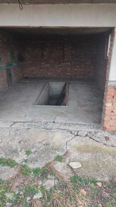 Продава се Къща в с. Слана бара, Област Видин - 210 кв.м за 194 €/кв.м - Снимка #2