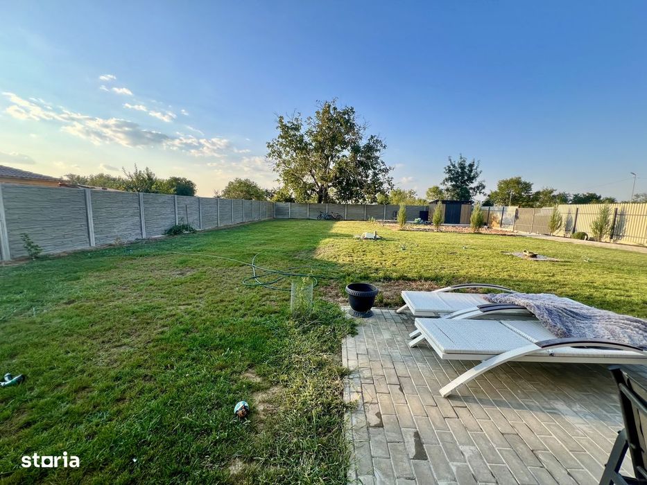 Casa complet renovata - Dragsina -liniste, natura si confort langa de