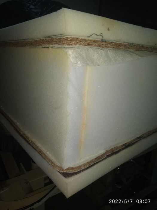 Matras har xil turdagi keng assortiment