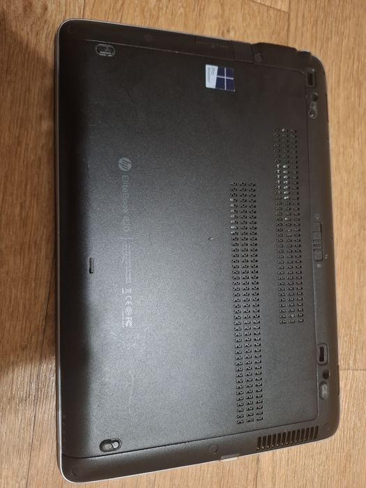 Ноутбук HP EliteBook 820 G2