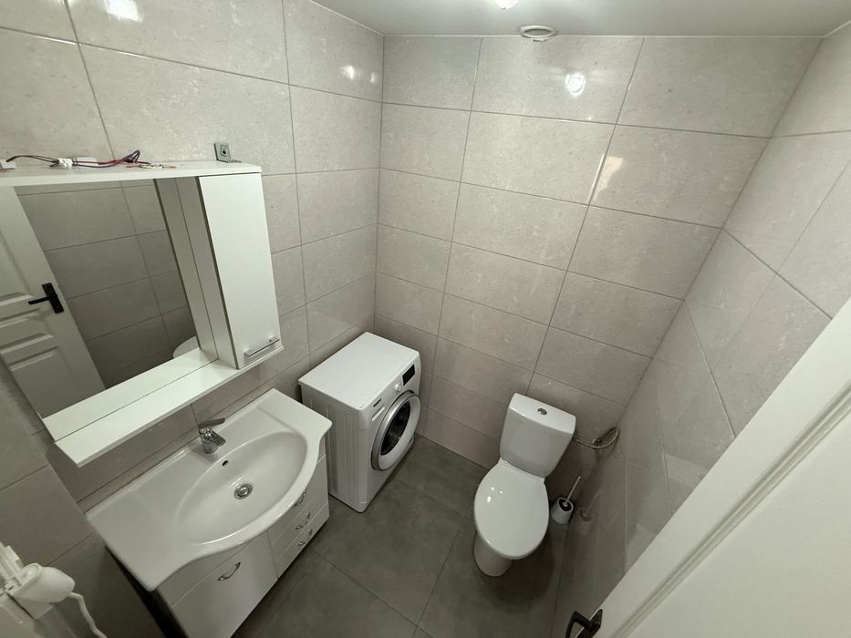 Apartament de închiriat 3 camere