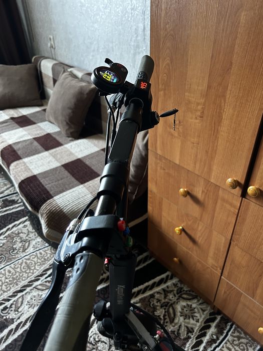 Электросамокат KugooKirin M4