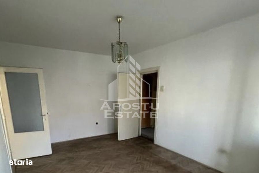 Apartament 2 camere, 55 mp + boxă, Complex Studențesc /Sala Olimpia — fotografia 3